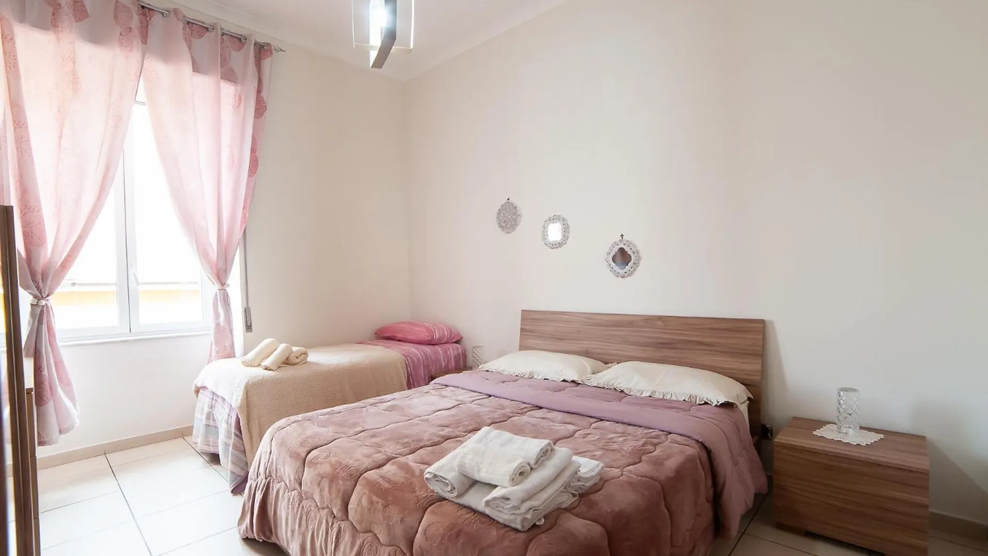 Casarellanana Apartment Naples Italy